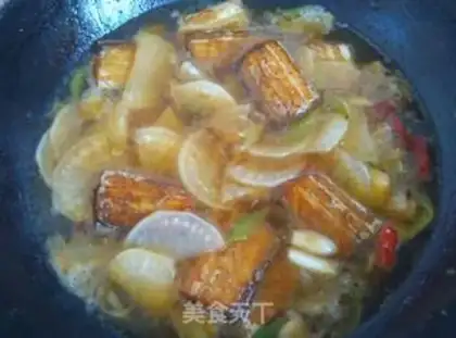 Make Bring the fish and burn the carrots step 6