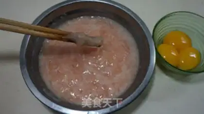 Make The colored chicken soup step 2