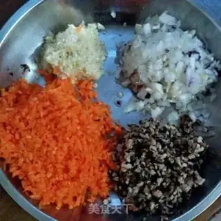 Make Chicken wing buns step 2