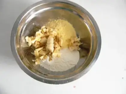 Make Banana cake step 2