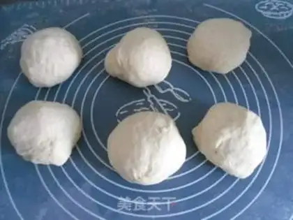 Make Six Peaks of bread step 5