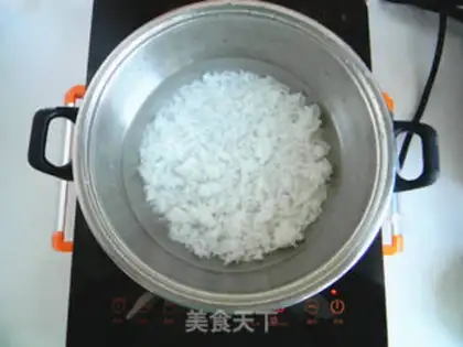 Make Banana rice congee step 1