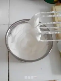 Make Six inches of honey chili cake step 2