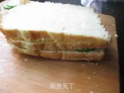 Make cucumber egg sandwich step 6