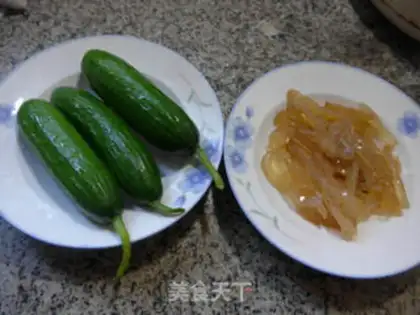 Make The cucumbers step 0
