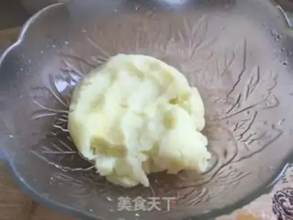 Make Potato mashed shrimp step 0