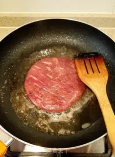 Make Black pepper steak step 3
