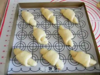 Make Butter rolls step 9