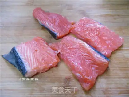 Make Fried salmon step 0