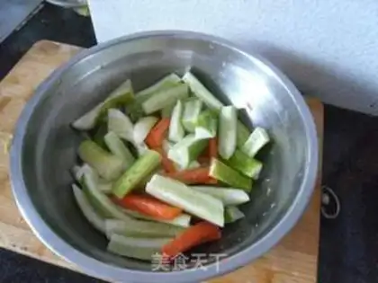 Make Pepper cucumber step 3