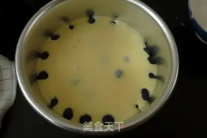 Make Blueberry cheesecake step 7