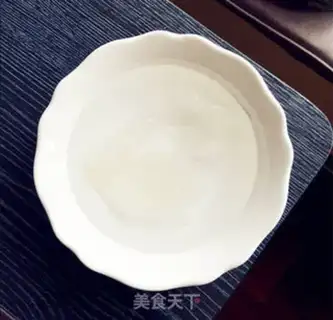 Make Sweet, red-tree-cooked ostrich step 0