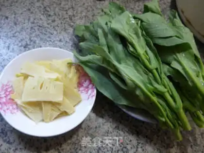 Make Scrambled oil sauce step 0