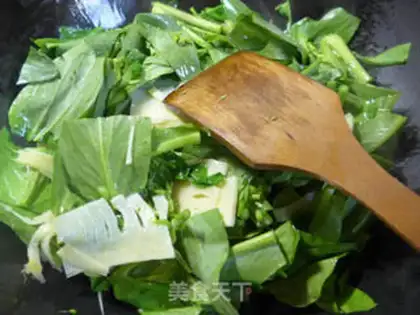 Make Scrambled oil sauce step 2
