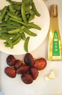 Make Fries and sweet beans step 0