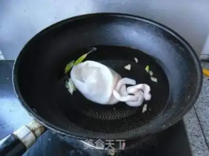 Make Hot fish belly step 1