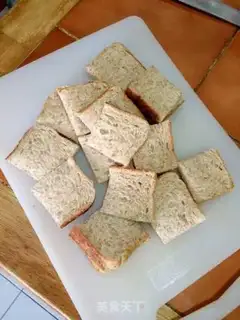 Make Cinnamon toast step 0
