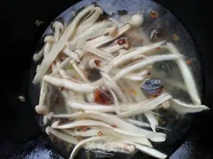 Make Seafood mushrooms and egg dolls step 8
