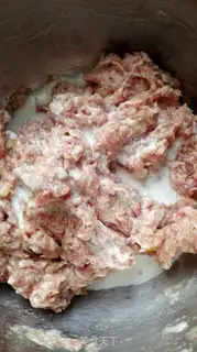 Make Red burning lion head step 4