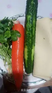 Make Carrot cucumbers with bean skin step 0