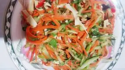 Make Carrot cucumbers with bean skin step 3
