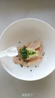 Make Celery chicken chestballs step 2
