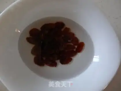 Make Grape yogurt step 1