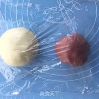 Make Red bean souffle step 1