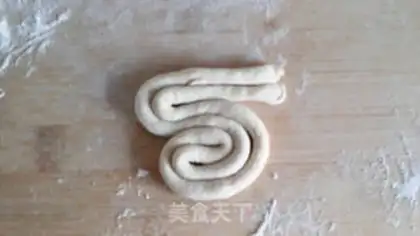 Make Rabbit buns step 5