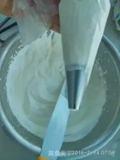 Make Barbie doll cake step 18
