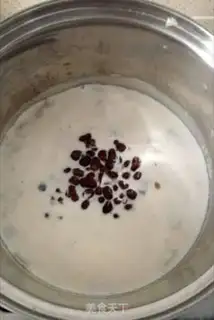 Make Red bean milk stew step 3