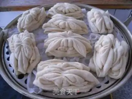 Make Lotus roll step 11