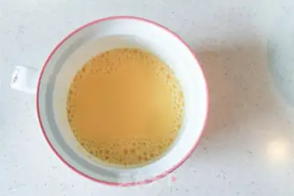 Make Silverfish steaming eggs step 2