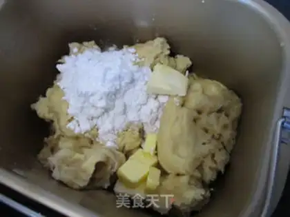 Make Big egg bread and toast step 4