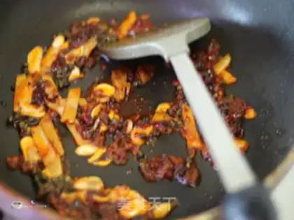 Make Three peppers of chicken step 5