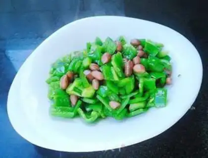 Make Potato pepper and peanuts step 8