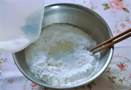 Make Red Sugarballs step 1