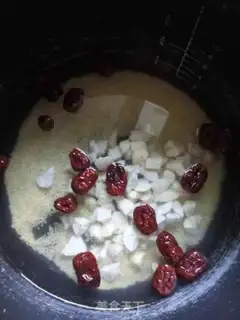 Make Red-tree chestnut porridge step 3