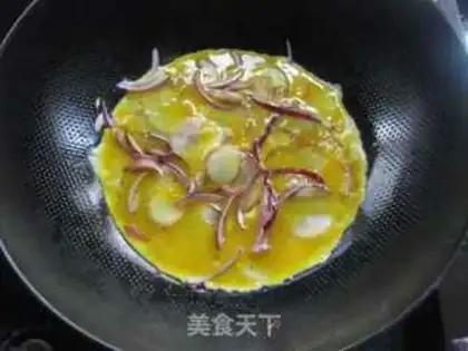 Make Spanish potato pancakes step 5