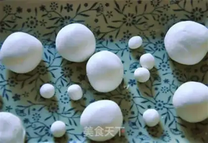 Make Red Sugarballs step 4