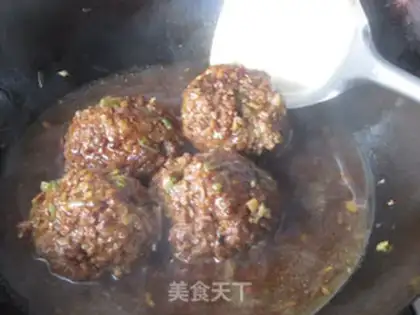 Make Red burning lion head step 12