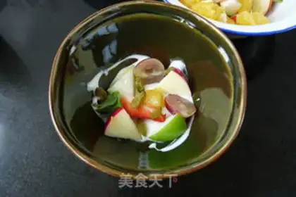 Make Sour yogurt salad step 3