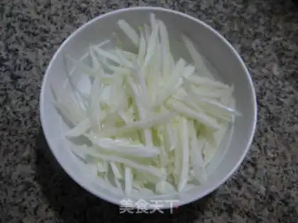 Make Spicy cabbage step 2
