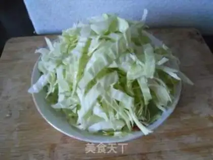 Make Meat sausage cabbage step 1