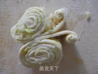 Make Butterfly roll step 6