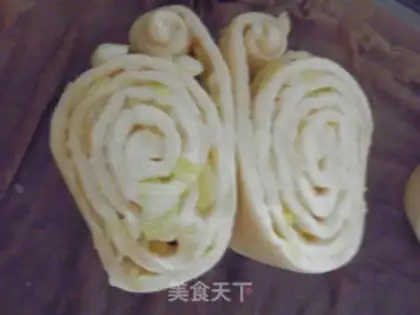Make Butterfly roll step 7