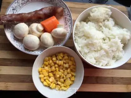 Make Mushroom sausage fried rice step 0