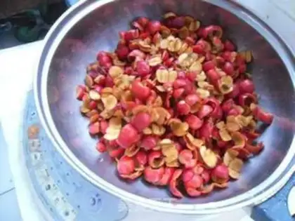 Make The red jam in the mountains step 3