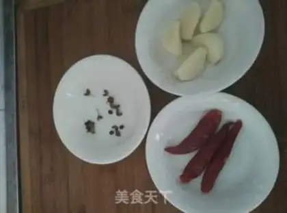 Make Spicy cucumber step 1
