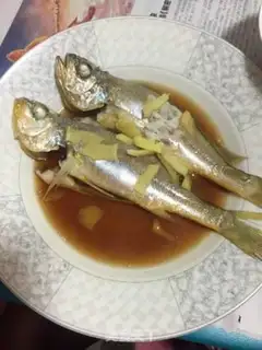 Make Smash the yellow fish step 0
